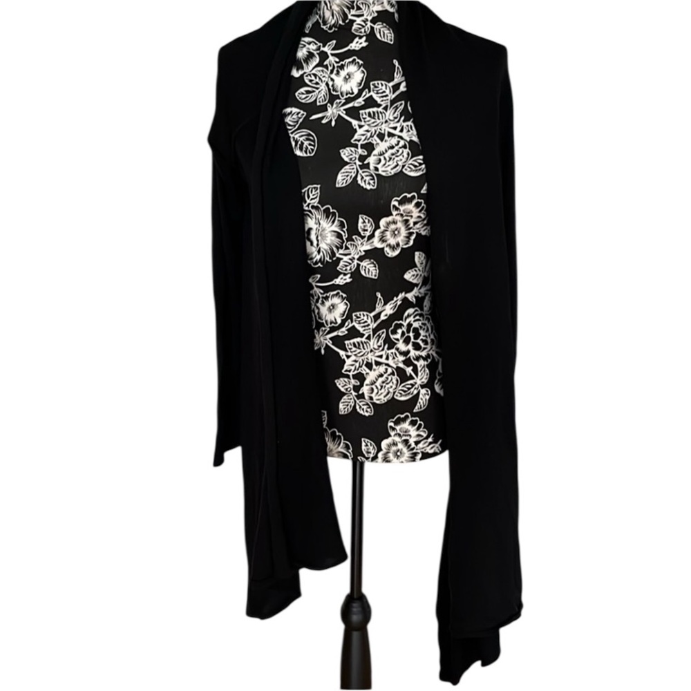 Suzanne Somers size medium black high low water fall silk blend sweater